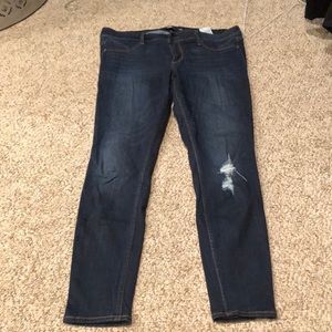 Hollister size 32 dark wash jeans.